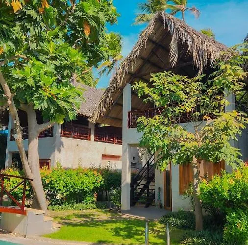 Lang Ca Voi Ll The Whales Village Ll Mui Ne Villa *
