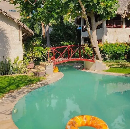 Lang Ca Voi Ll The Whales Village Ll Mui Ne Phan Thiet