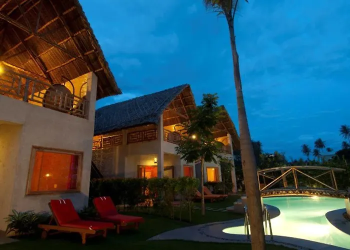 Lang Ca Voi Ll The Whales Village Ll Mui Ne Villa Phan Thiet